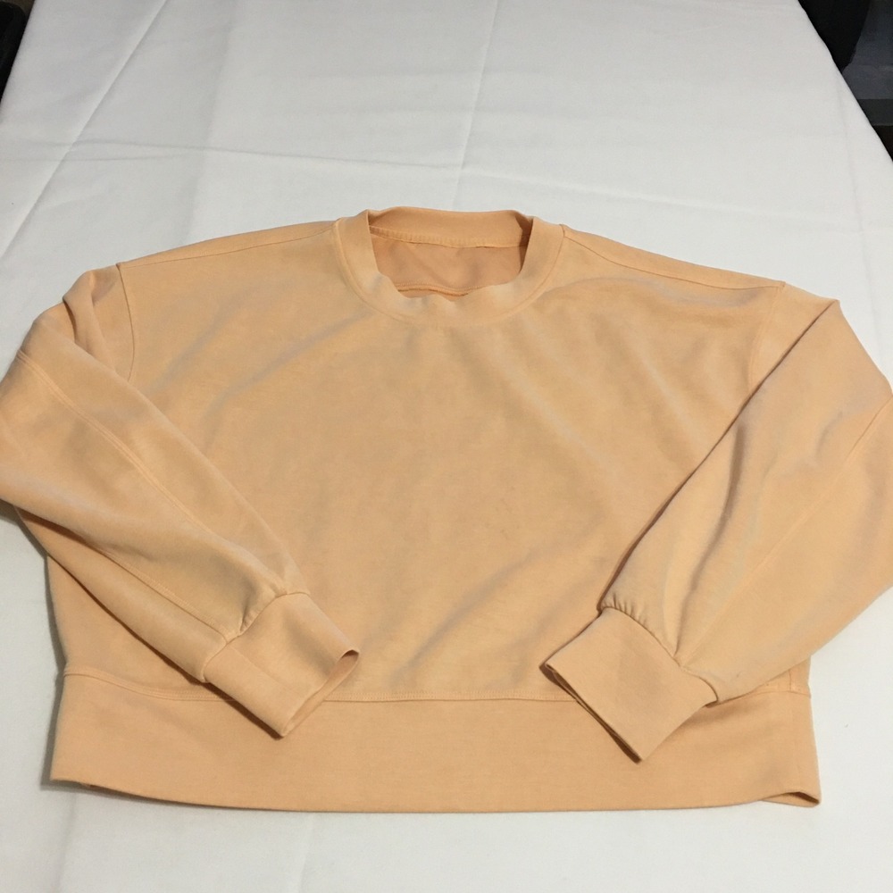 Lululemon softstreme perfectly oversized cropped crew neck Size 10 Orange